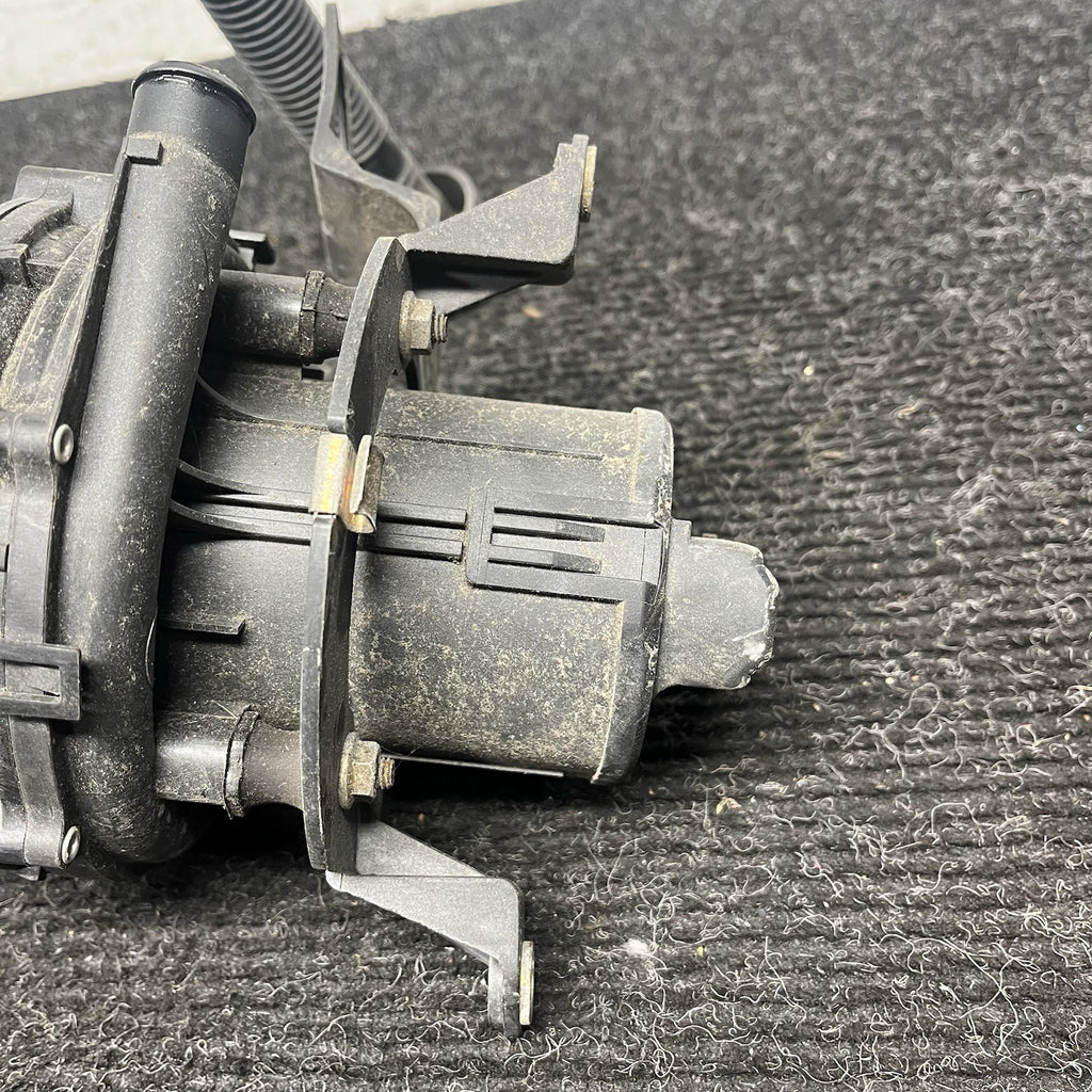 ☑️ 96-99 BMW E36 328ic 2.8L M52 ENGINE SECONDARY AIR INJECTION SMOG PUMP OEM