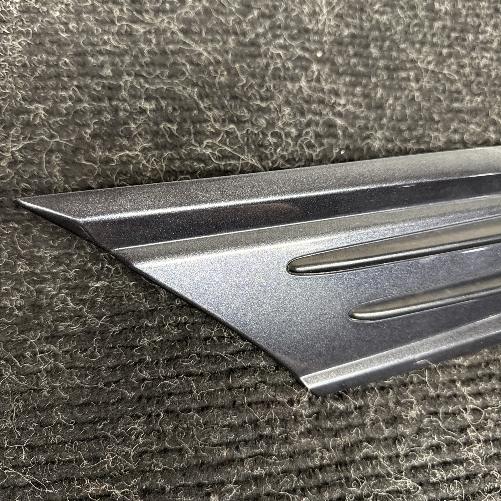 ☑️ 2017-2020 Toyota 86 TRD Right Passenger Fender Garnish Trim Grey Gray OEM