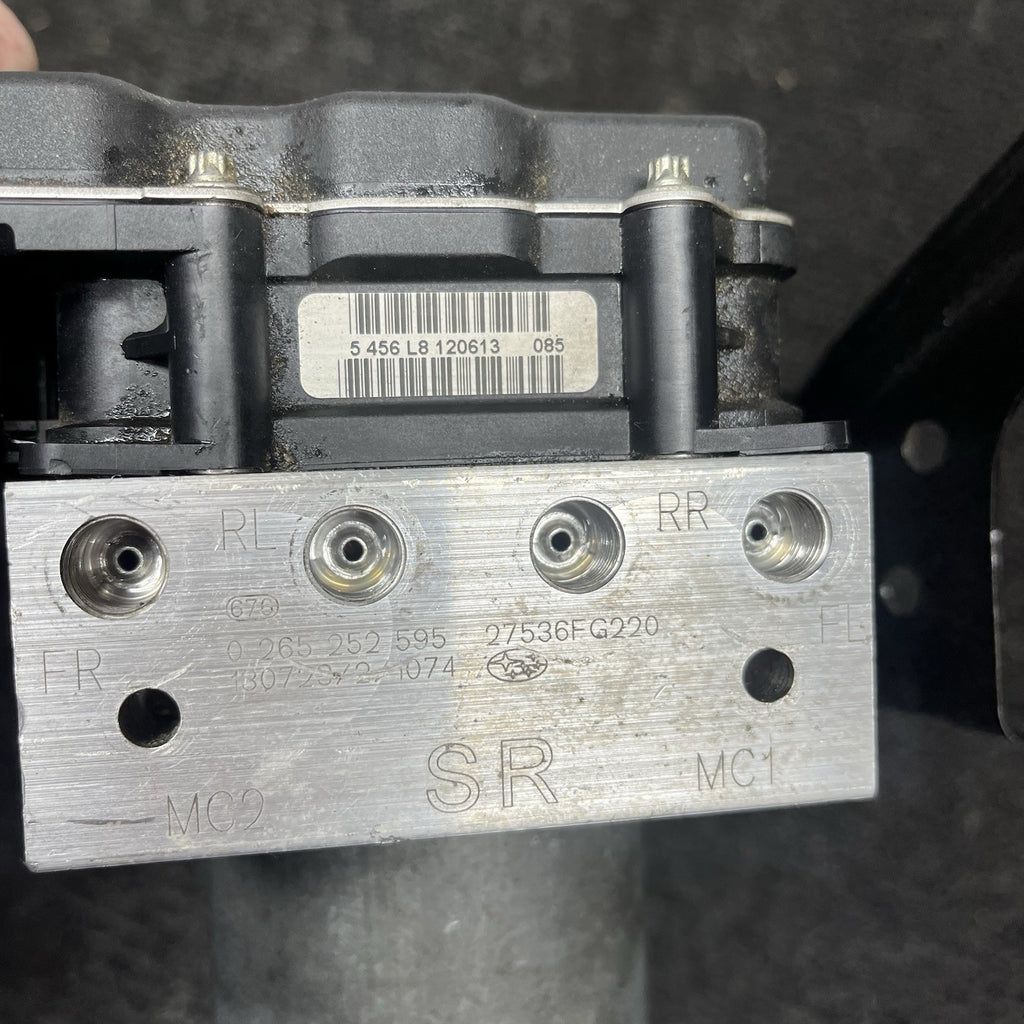 ☑️ 2015 SUBARU IMPREZA WRX STI ABS Pump 2.5L turbo STi 27536FG220 OEM