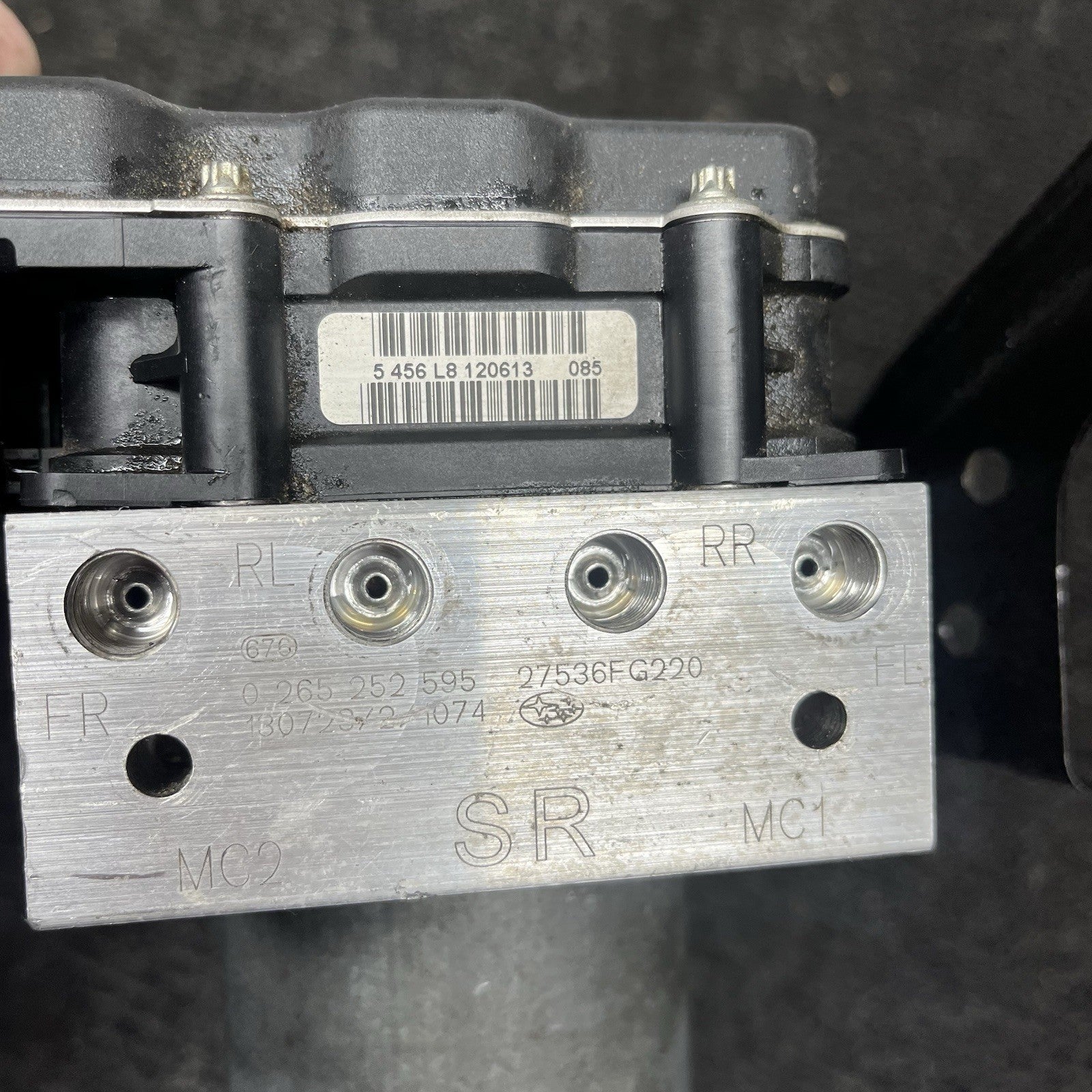 ☑️ 2015 SUBARU IMPREZA WRX STI ABS Pump 2.5L turbo STi 27536FG220 OEM