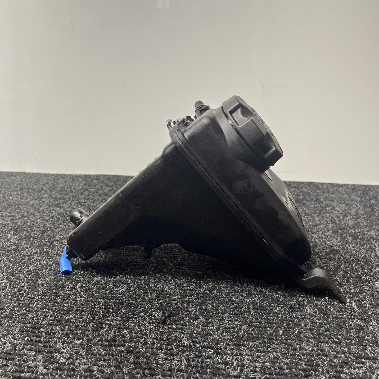 ☑️ 06-13 OEM BMW E90 E92 E93 E89 335 Radiator Coolant Bottle Reservoir Tank