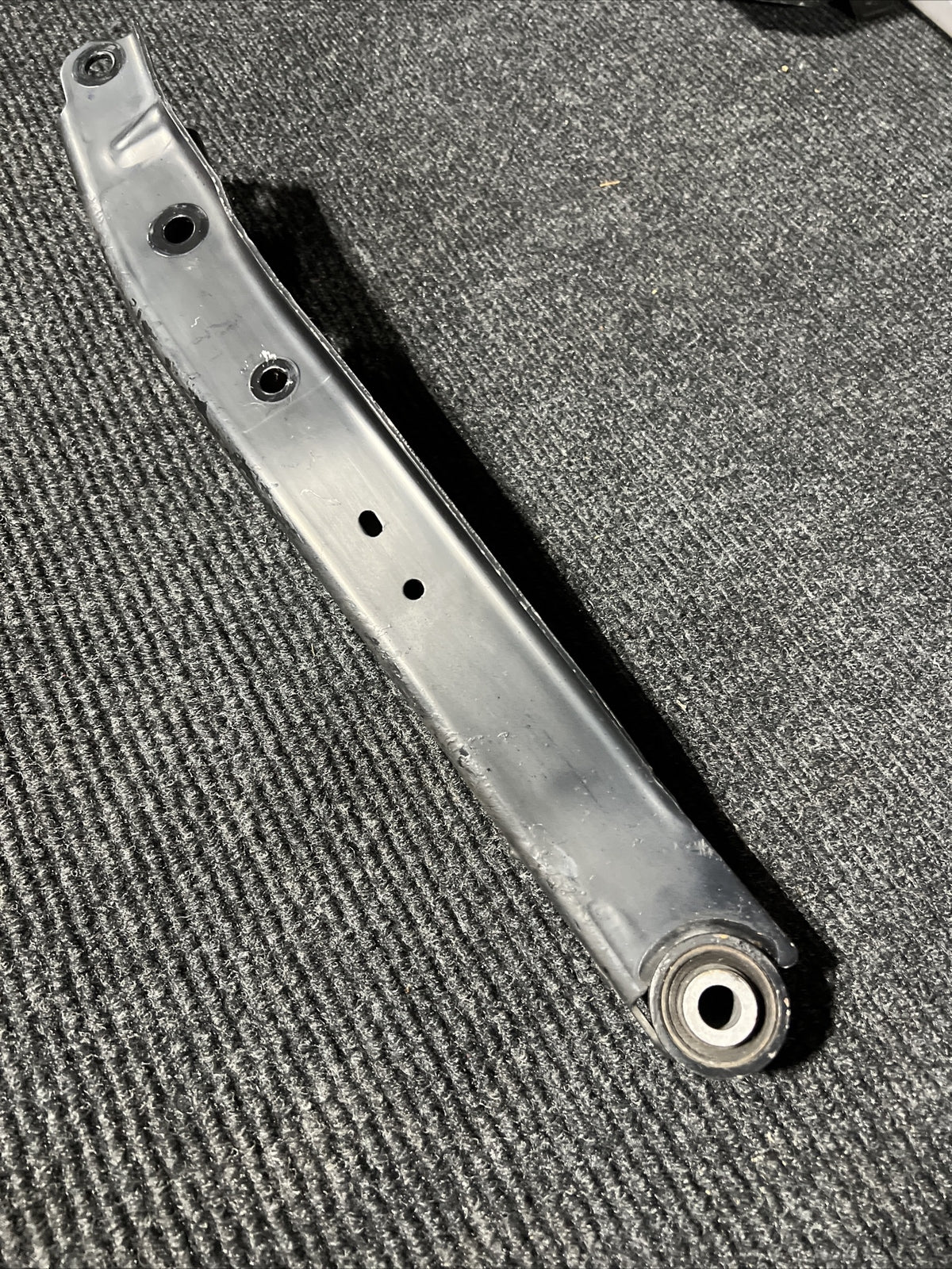 2013-2019 Subaru BRZ Toyota 86 FRS Rear RH Right Side Lower Control Arm OEM
