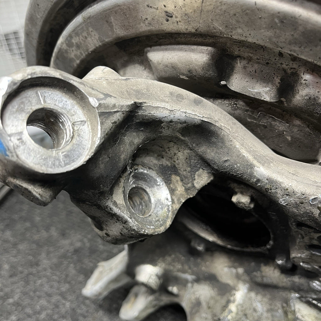 ☑️ 15-20 OEM BMW F80 F82 F83 M4 Rear Driver Wheel Hub Spindle Knuckle Assembly