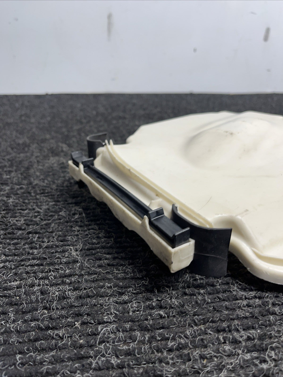 ☑️ BMW E88 E82 E90 E92 E84 DME ECU Electronic Computer Box Top Cover Housing OEM