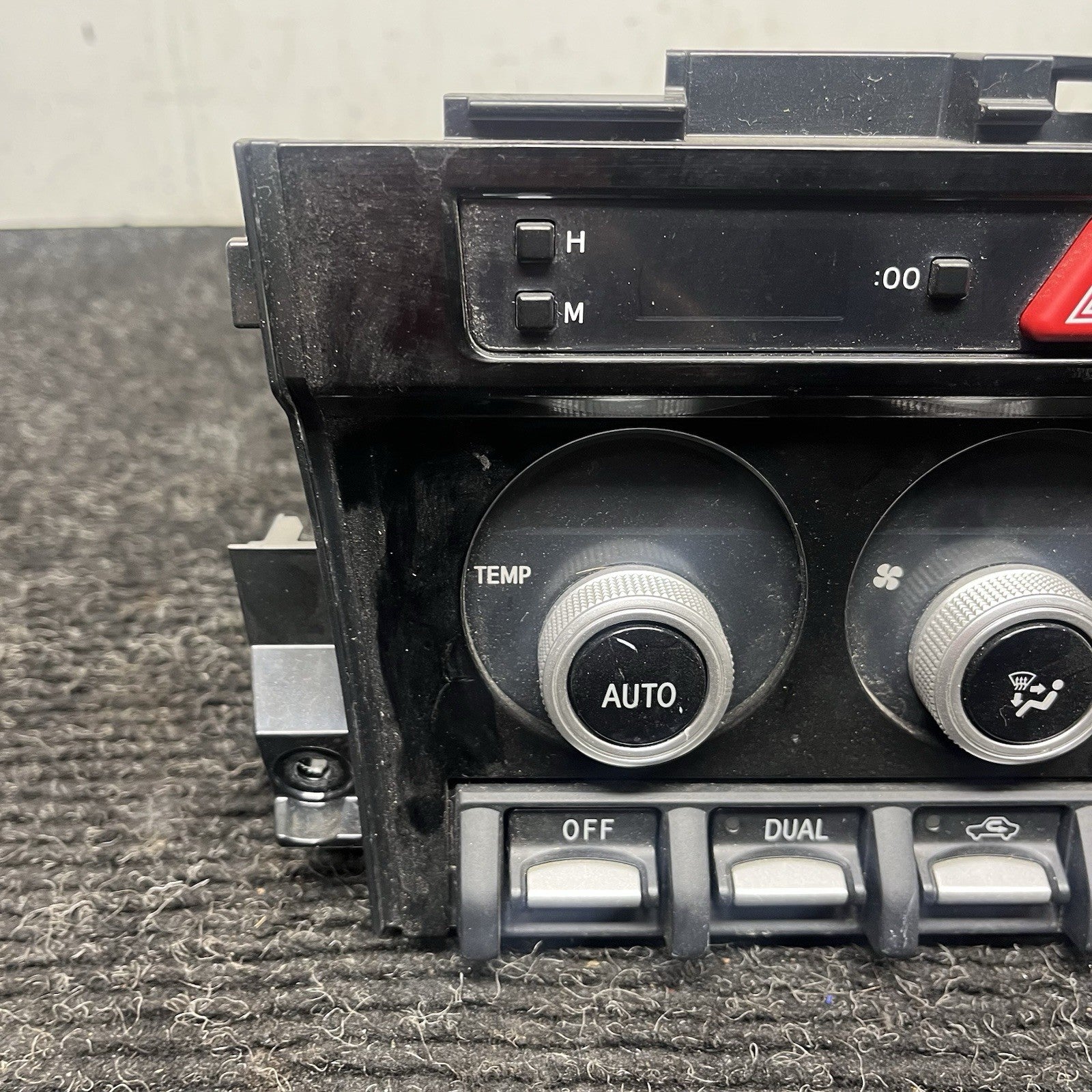 ☑️ 2017-2020 SUBARU BRZ AC HEATER CLIMATE CONTROL HAZARD BUTTON UNIT OEM