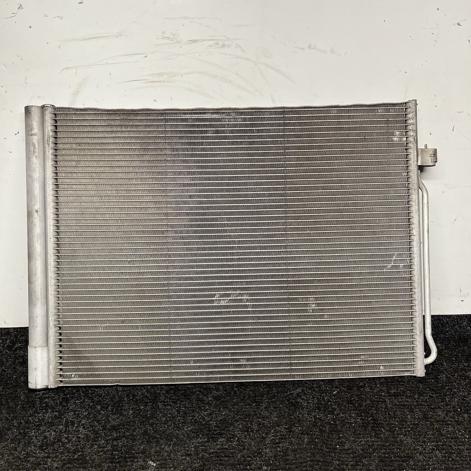 ☑️ 10-13 BMW X5 E70 AC Condenser Radiator OEM