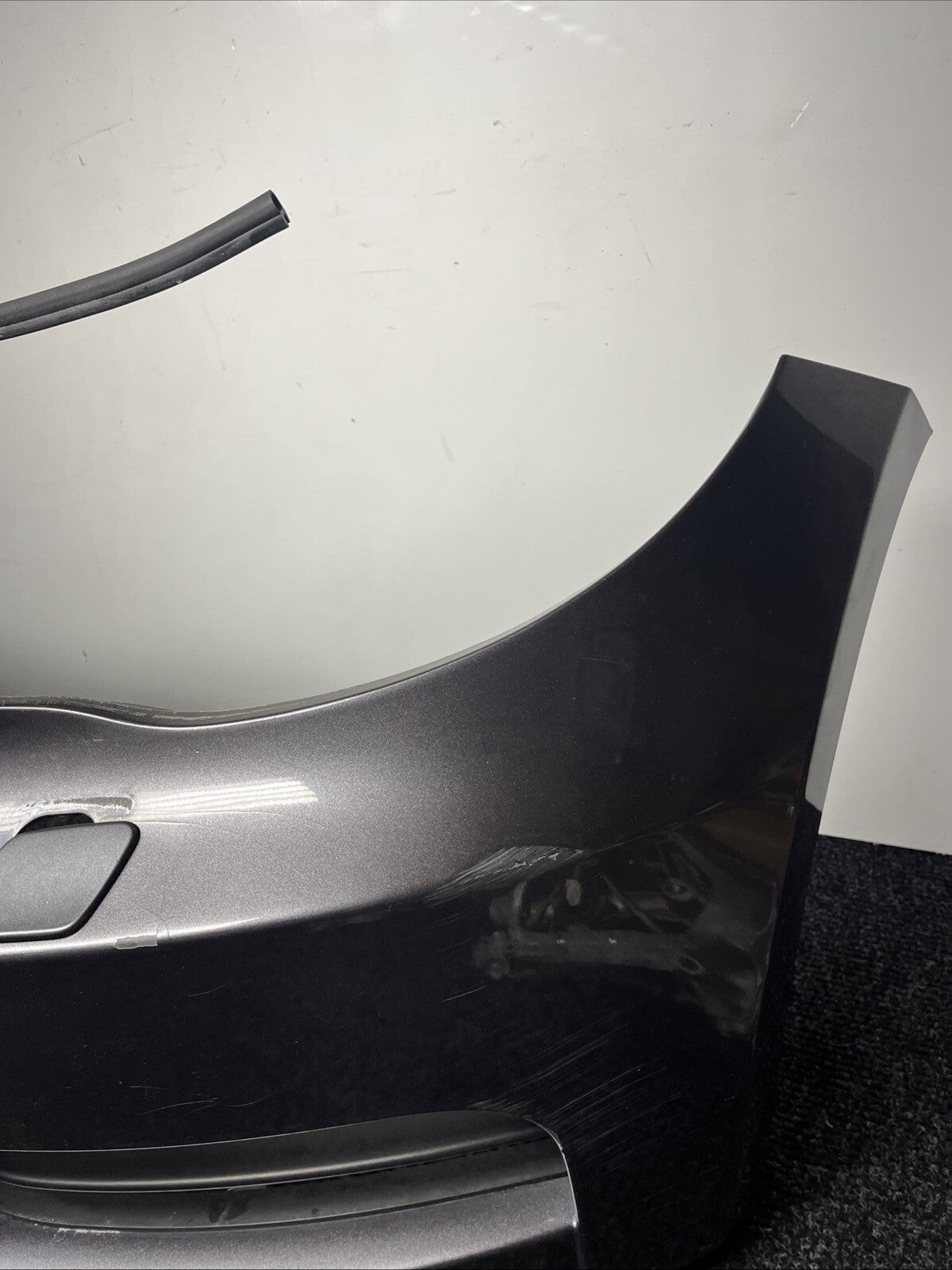 ☑️ 08-13 OEM BMW E82 E88 135 Front Bumper M Sport Sparkling Metallic A22/7 *NOTE