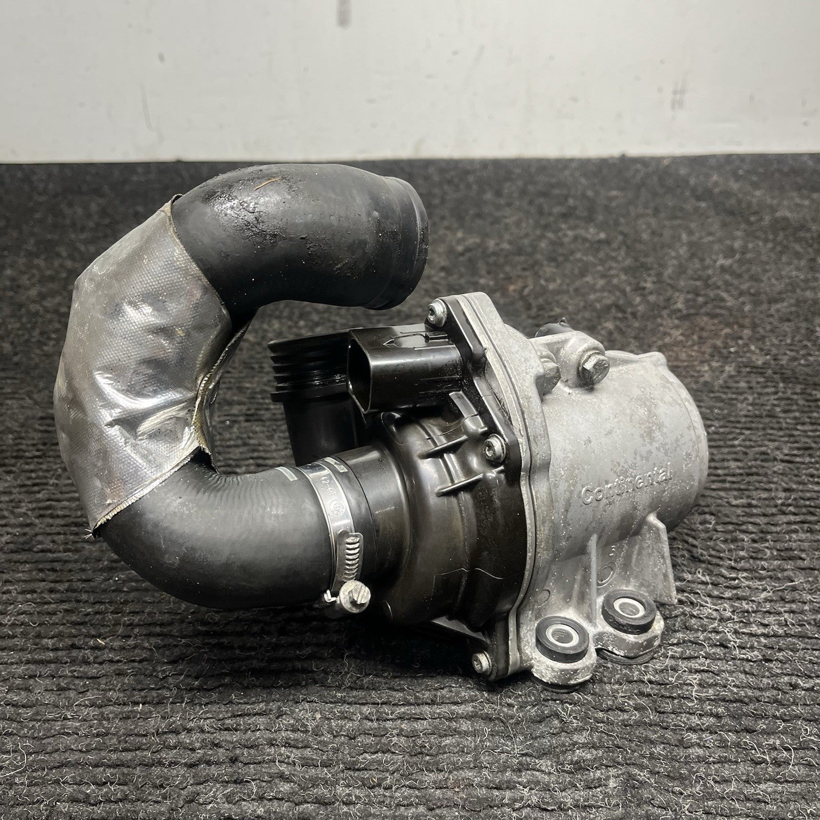 ☑️ OEM BMW E82 E90 E92 F10 F13 N54 N55 Electric Continental Water Pump
