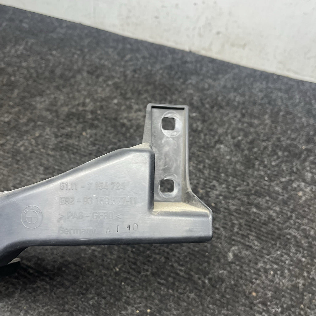 ☑️ 07-10 OEM BMW E92 E93 328 335 Right Passenger Headlight Bracket Carrier Mount