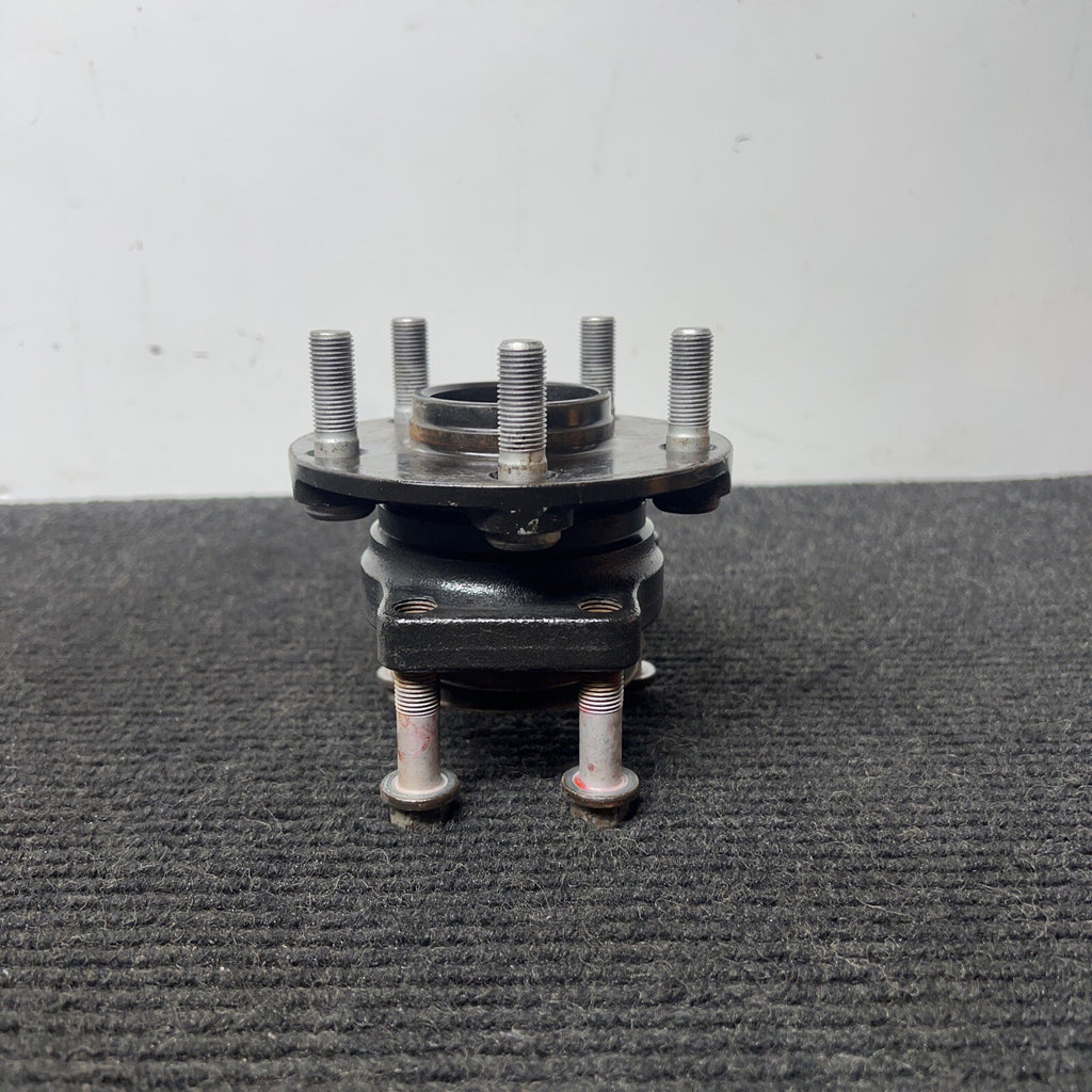 ☑️ Wheel Bearing and Hub Assembly Front CARQUEST 91-556416 Oem Replacement