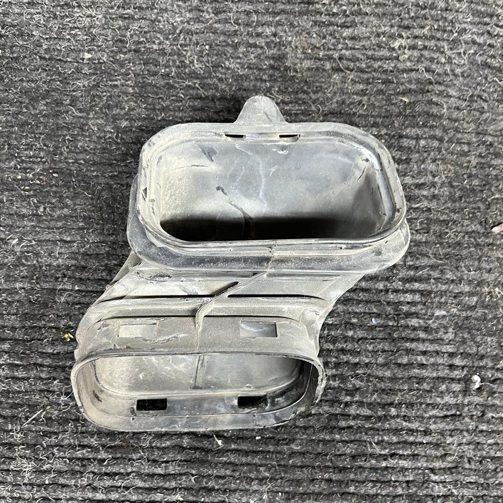 ☑️ 2011-2017 BMW 3 F30 F35 F31 Brake Air Duct 72336438 OEM