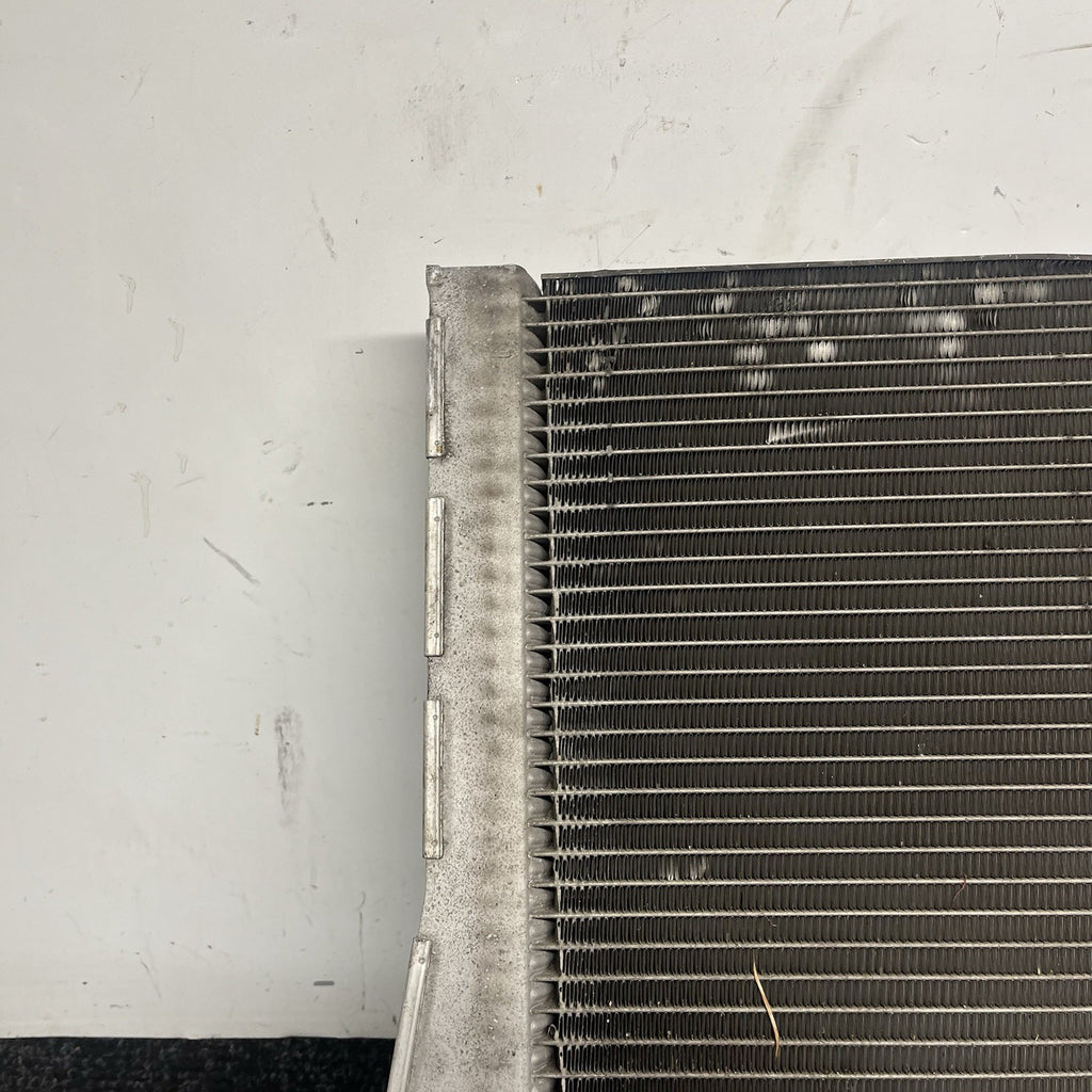 ☑️ 2011–2013 BMW X5 E70 / 2008–2014 BMW X6 E71 N55 RADIATOR 7533472 OEM