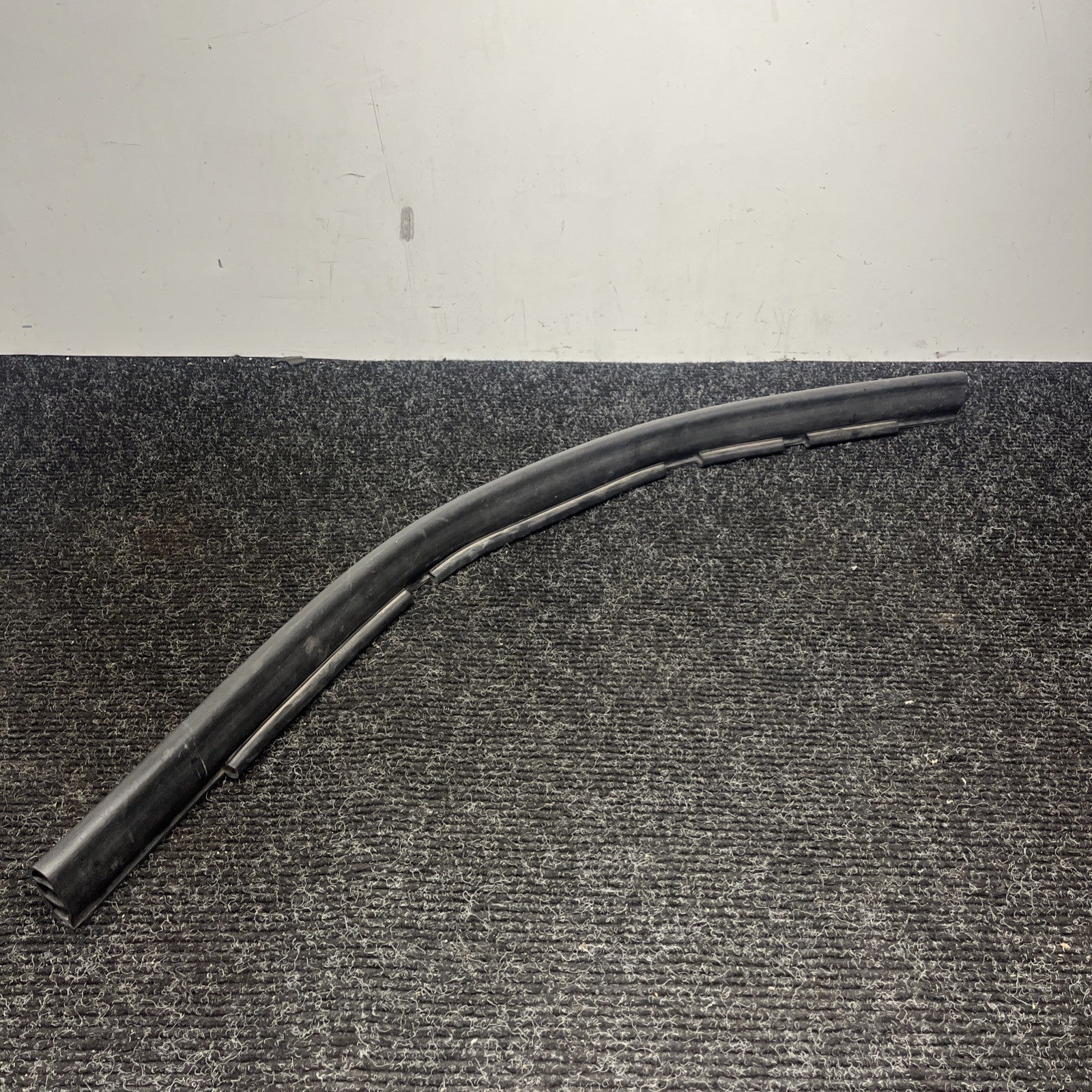 ☑️REAR HOOD BONNET WEATHERSTRIP COWL RUBBER SEAL OEM 2012-18 BMW 340 XI F30 F32