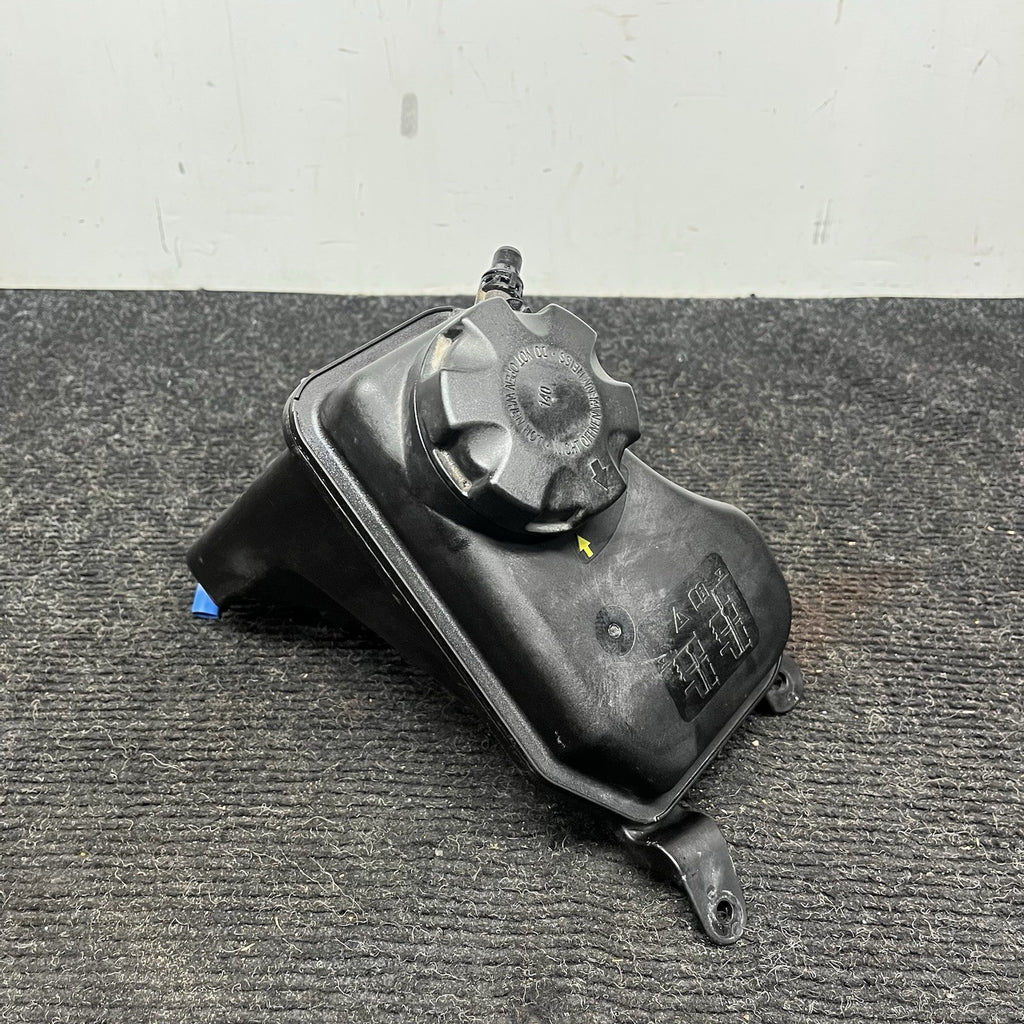 ☑️ 06-13 BMW E82 E88 E90 E92 E93 Radiator Expansion Tank Coolant Reservoir OEM