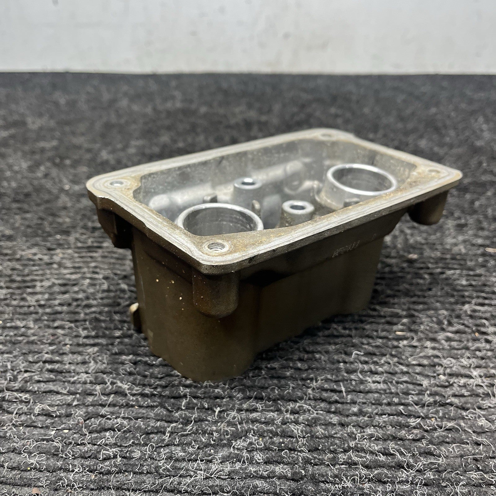 ☑️ OEM BMW E82 E92 F30 F32 F80 F82 Engine N55 S55 Spark Plug Housing Recess