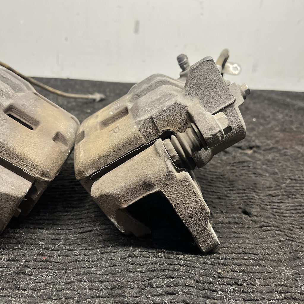 ☑️ 2013-2020 SCION FRS FR-S SUBARU BRZ 86 OEM FRONT BRAKE CALIPERS SET