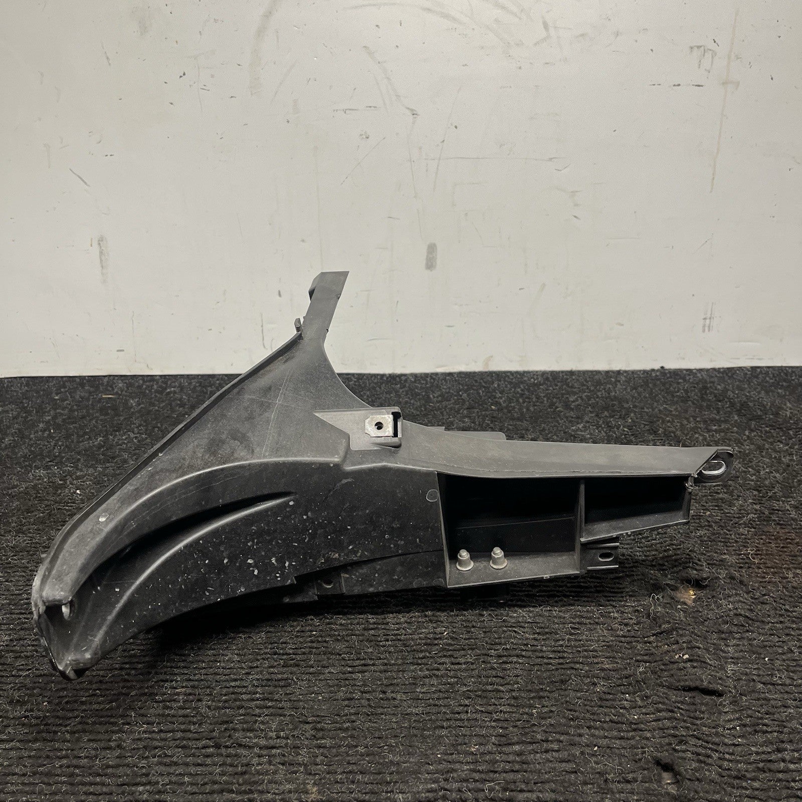 ☑️ 07-13 BMW E70 E71 X5 X6 Front Right Side Headlight Mount Bracket w Sensor OEM