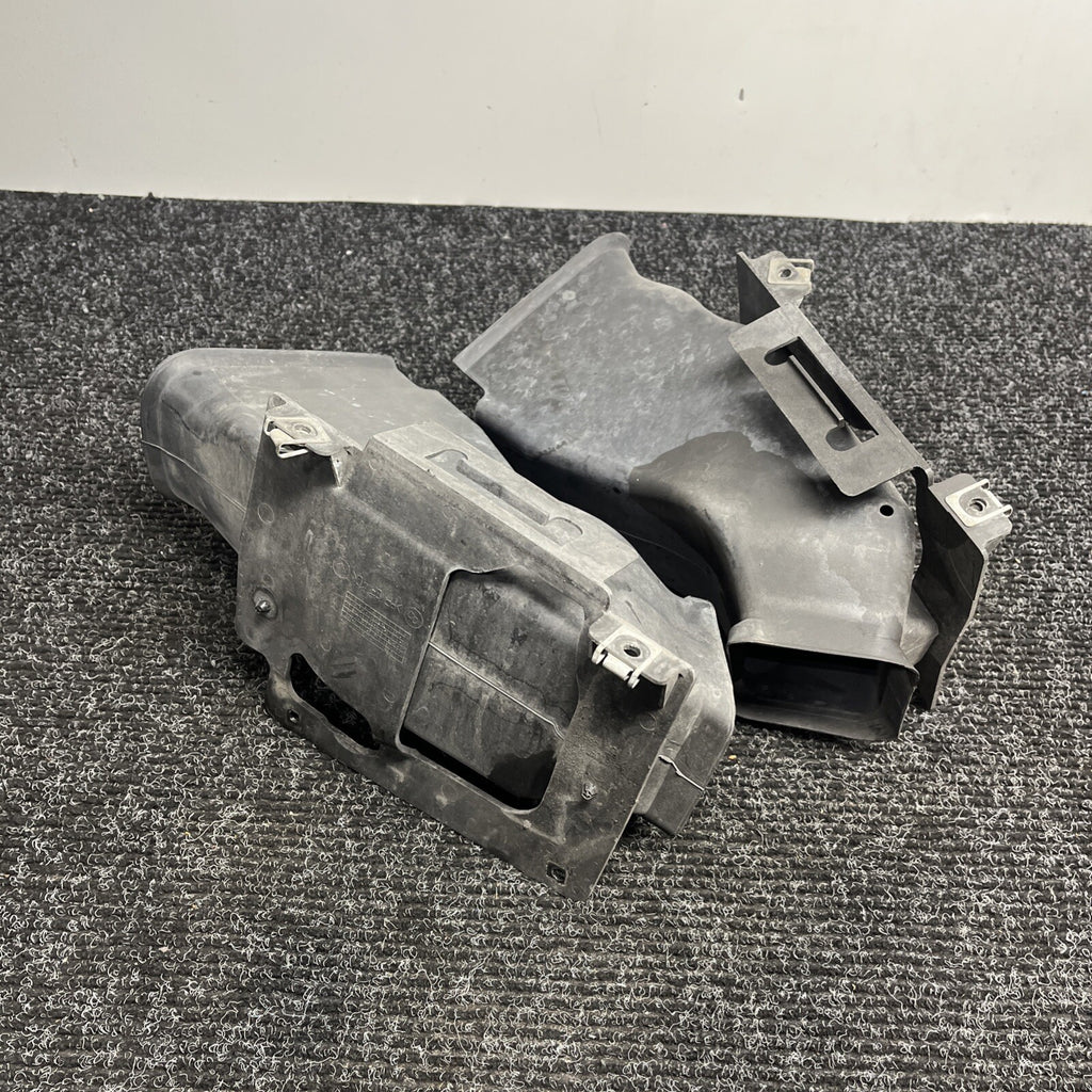 ☑️ 00-06 Genuine BMW 3 Series E46 Coupe Convertible M Sport Front Air Ducts PAIR