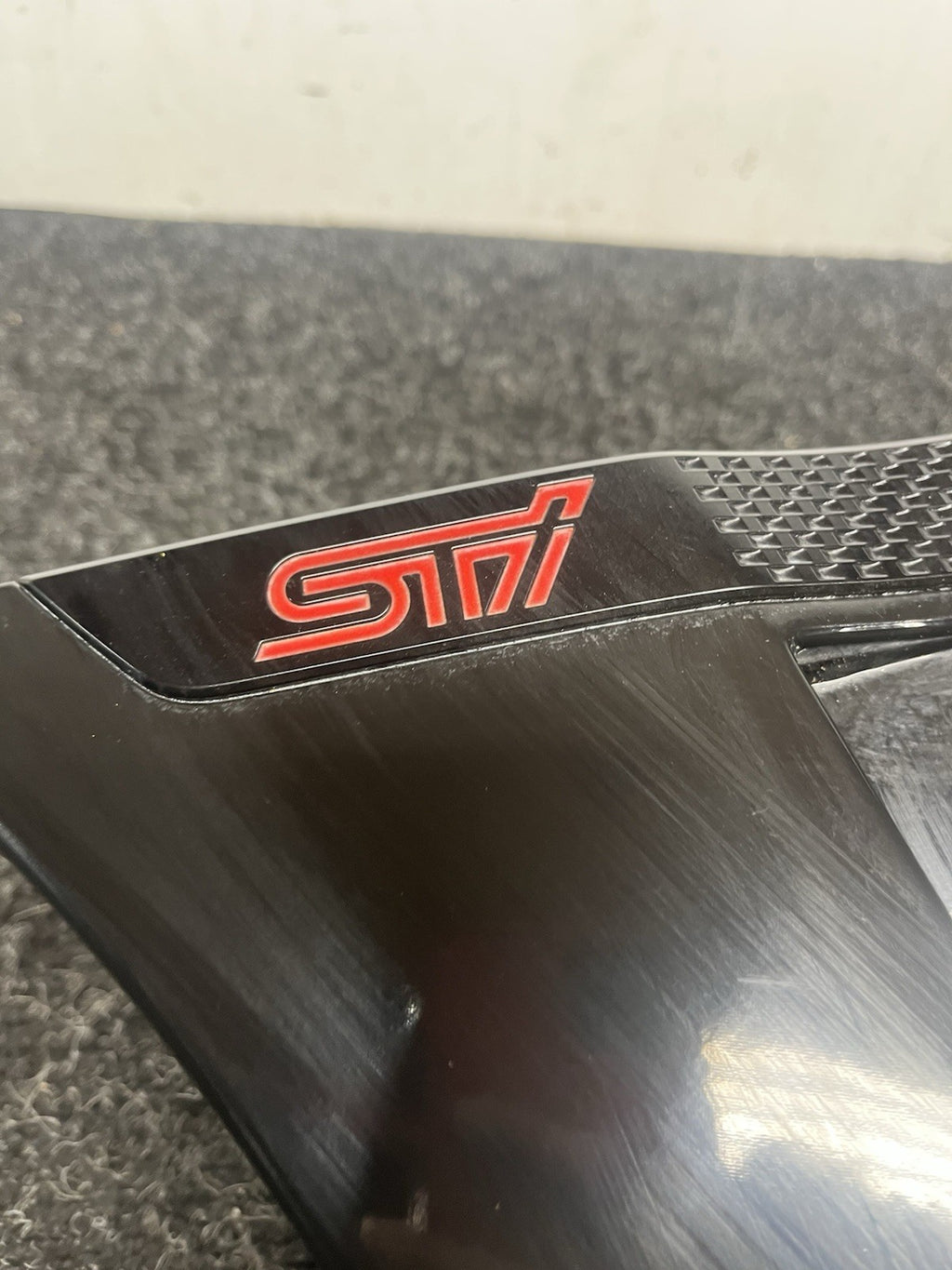 ☑️ 2015 2021 SUBARU WRX STI FRONT LEFT FENDER MOLDING GARNISH OEM BLACK
