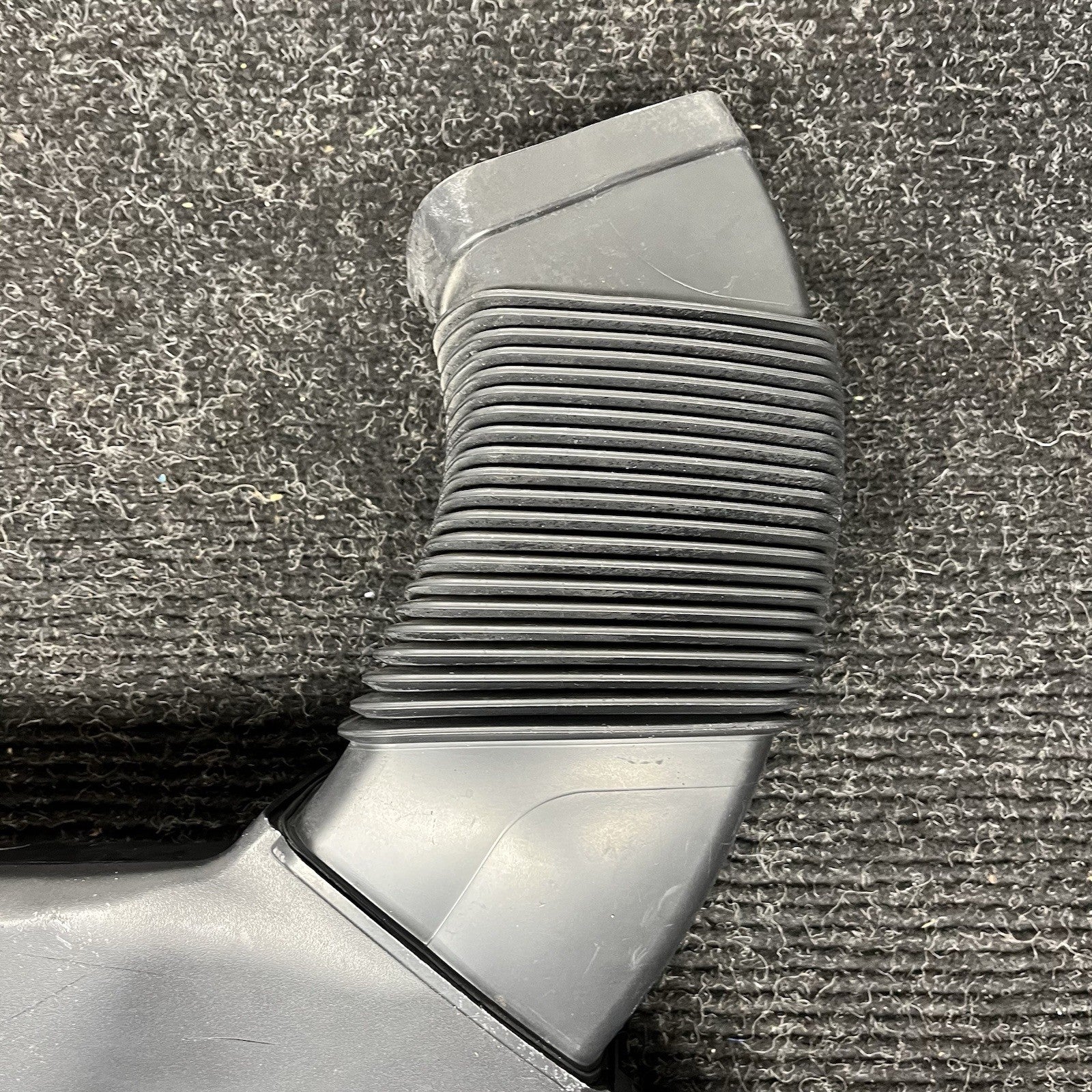 ☑️ 07-10 BMW E82 E88 135I N54 FRONT INLET INTAKE TUBE PIPE AIR DUCT OEM *NOTE*
