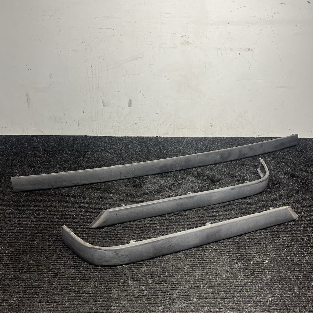 ☑️ 94-99 BMW E36 328i SEDAN SET OF 3 REAR BUMPER TRIM STRIP MOLDING OEM