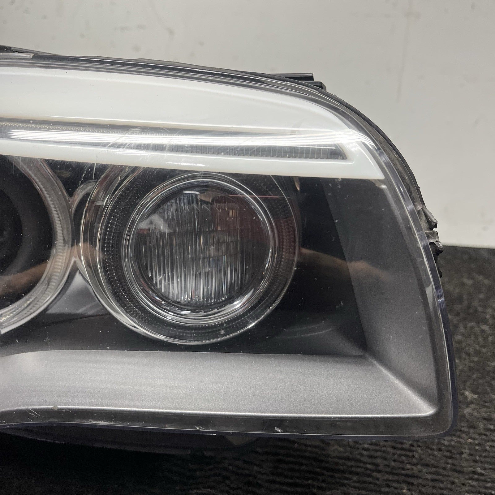☑️ 2011-2013 BMW 135I LCI E82 E88 RIGHT PASSENGER HID XENON HEADLIGHT OEM *NOTE*