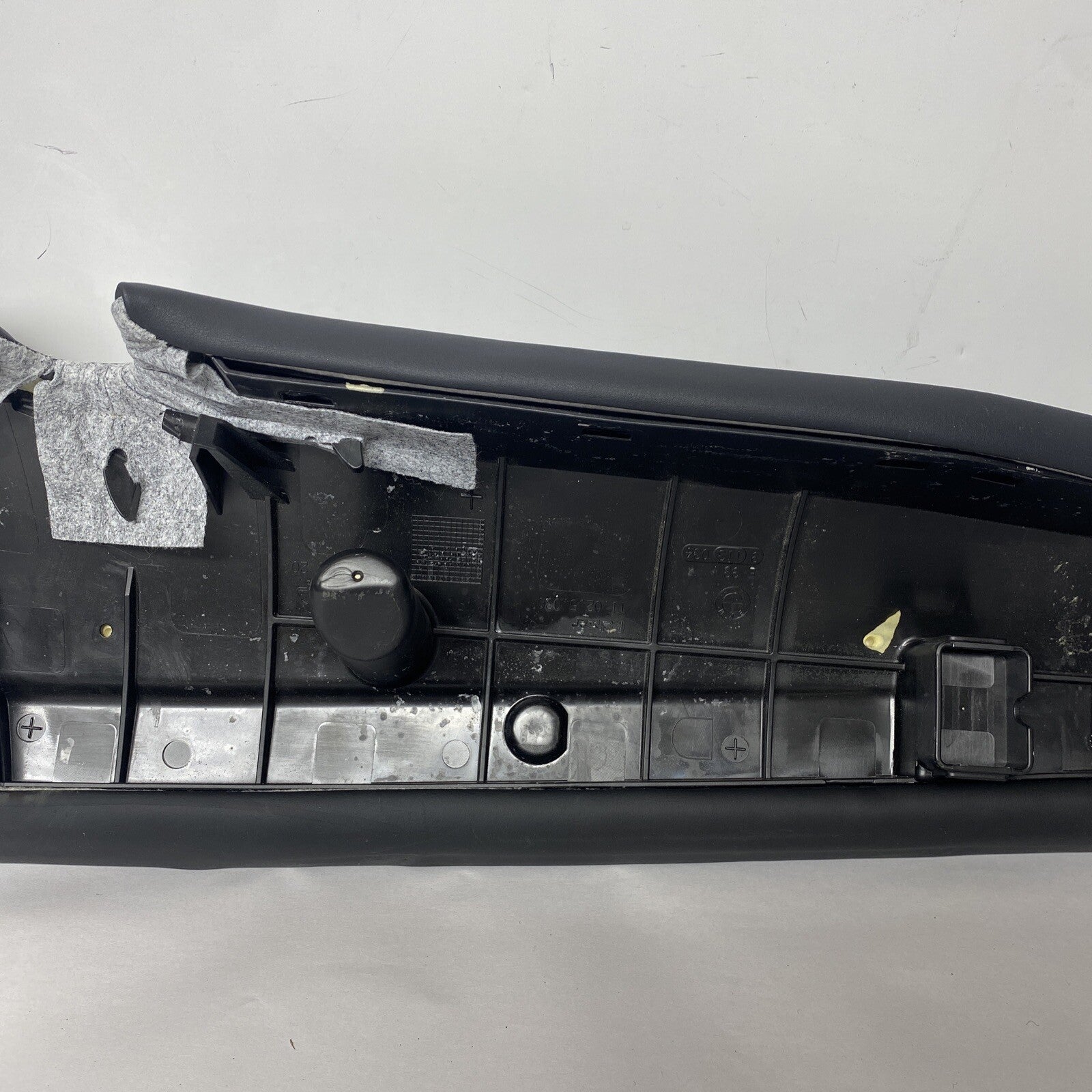 ☑️ BMW E93 LCI M3 3 SERIES REAR RIGHT SEAT BOLSTER 9113034