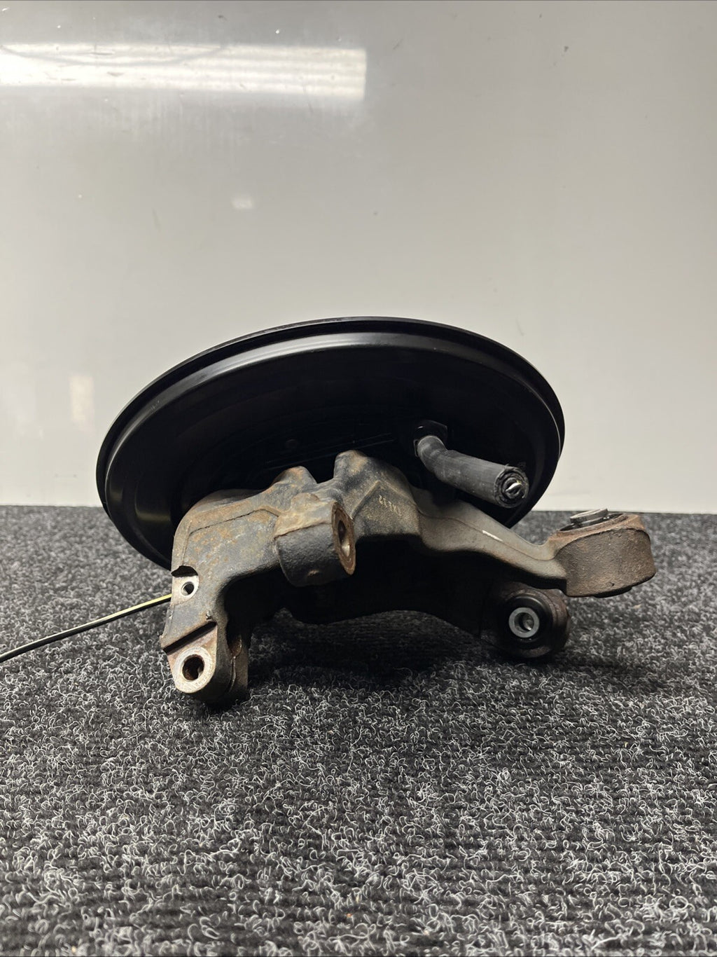 ☑️ 2022-2023 TOYOTA GR86 REAR LEFT DRIVERS SPINDLE KNUCKLE HUB ASSY OEM