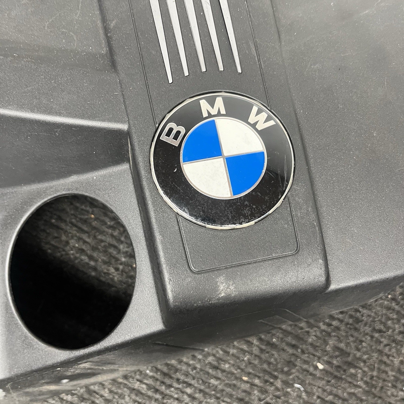 ☑️N55 Top Engine Cover Panel 7607447 OEM BMW E70 E90 E92 F10 F32 F01 F25 E71 F12