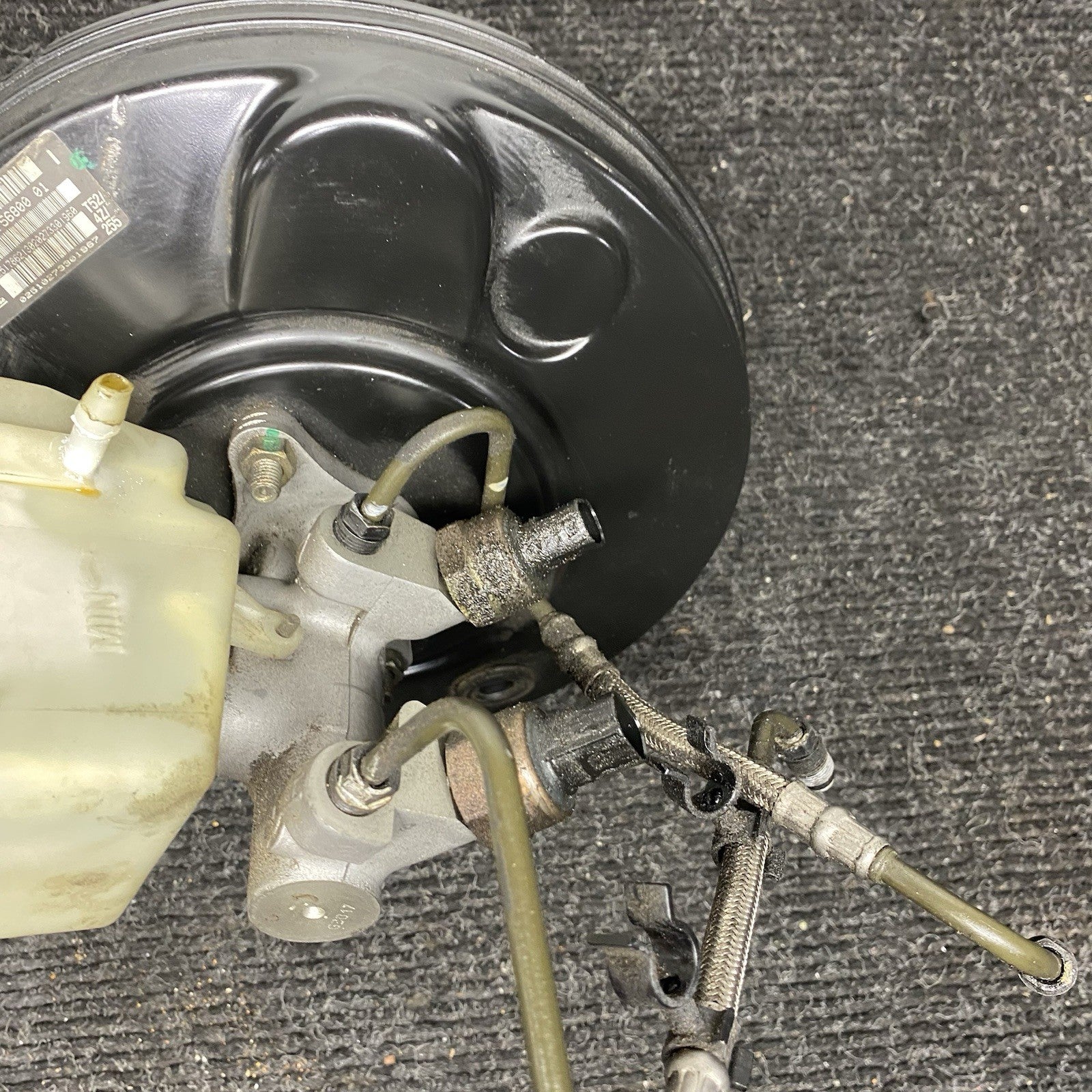 ☑️ 03-08 BMW Z4 E85 E86 Brake Booster Master Cylinder Reservoir OEM 6756800