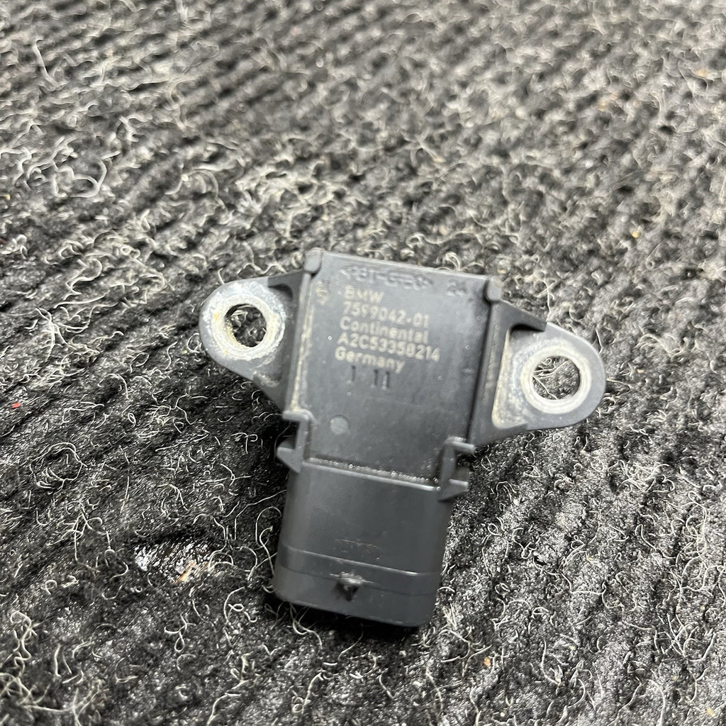 ☑️ BMW AIR INTAKE MANIFOLD FLOW MAP PRESSURE SENSOR 7599042-01 A2C53358214 OEM