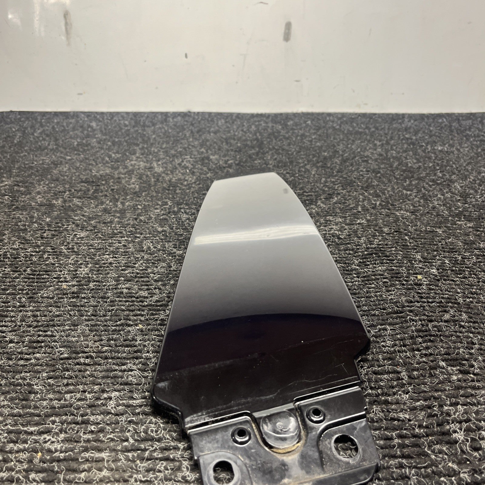 ☑️ 14-17 Maserati Ghibli Front Left Driver Side Door Pillar Trim Panel OEM