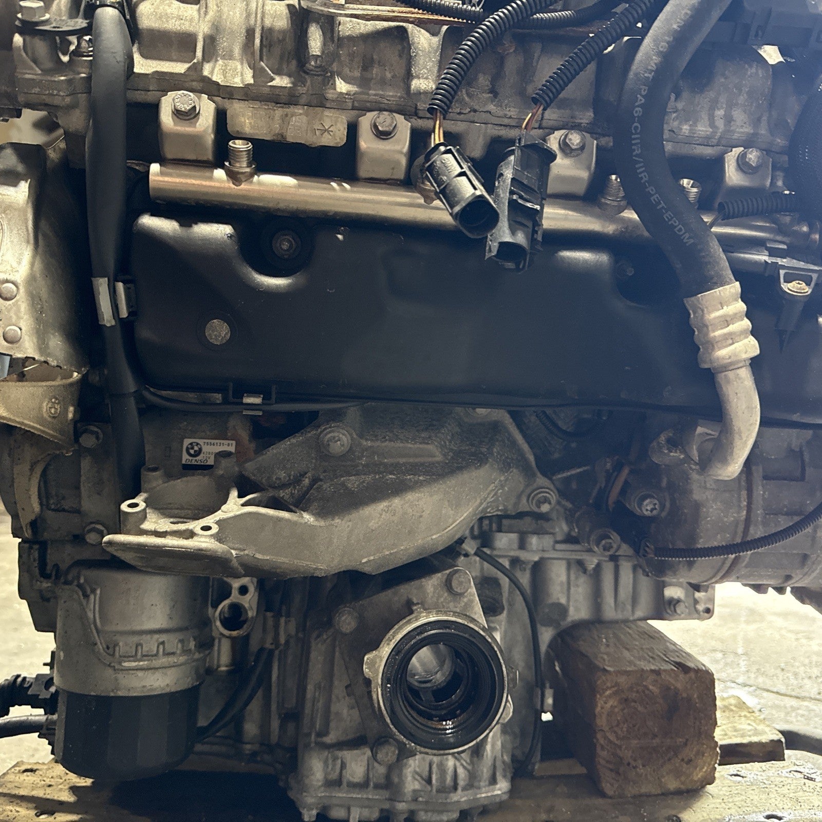 10-14 OEM BMW E70 E71 X5M X6M S63 4.4L Engine Motor Long Block LOW COMPRESSION*