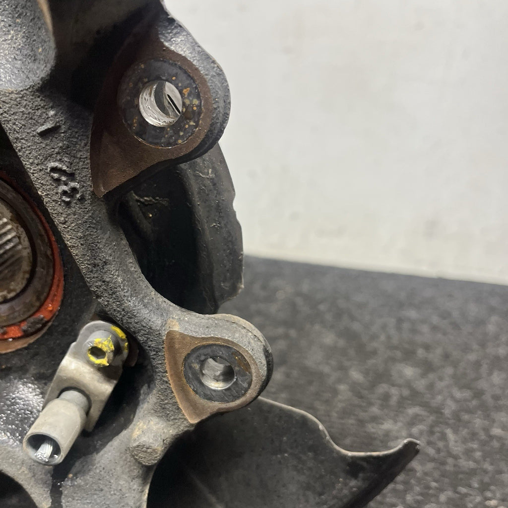 ☑️ 09-11 BMW 328i 335i Sedan Left Rear Spindle Knuckle Hub 33326783667 OEM