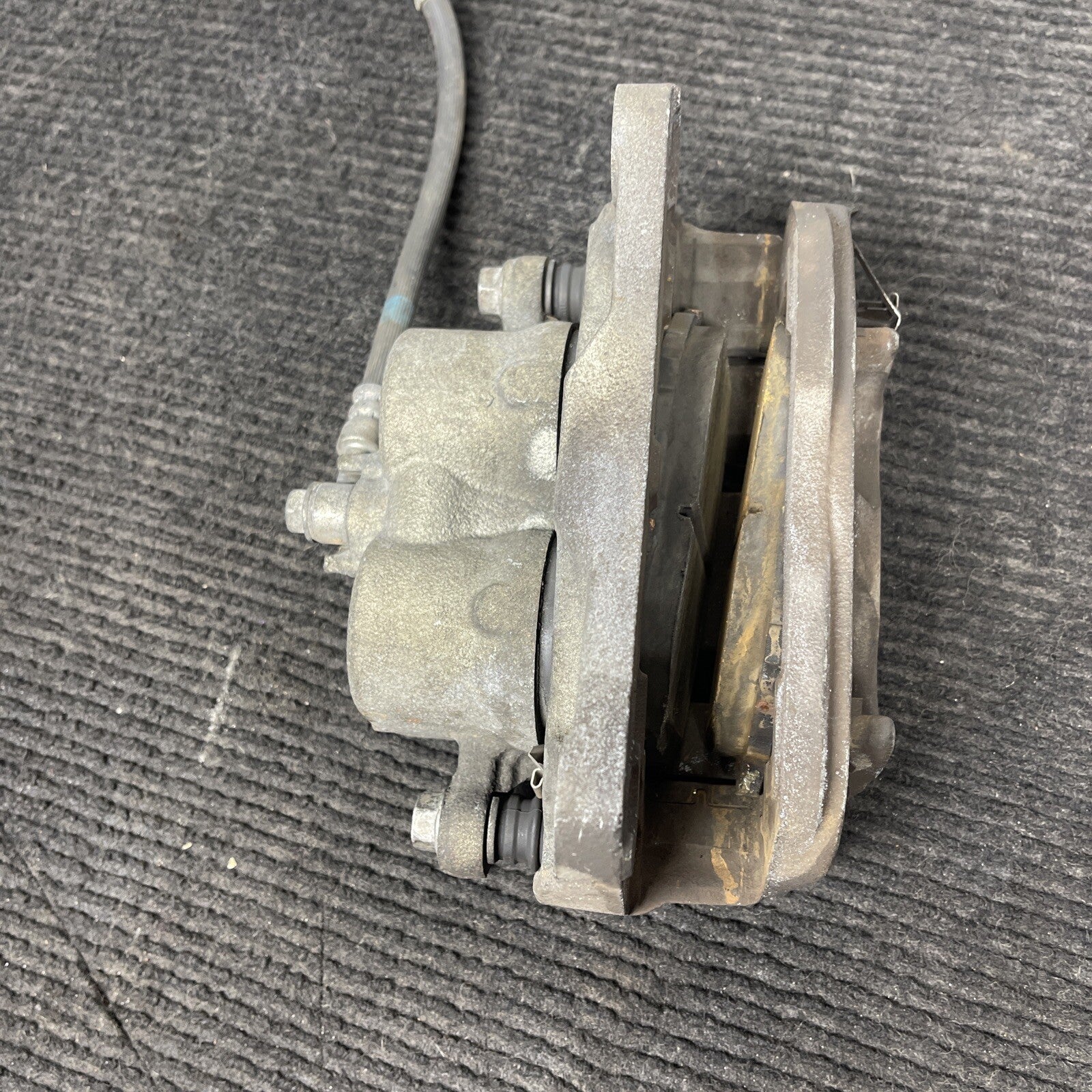 ☑️ 2013-2016 Subaru BRZ Scion FRS Front RIGHT Passenger Brake Caliper OEM