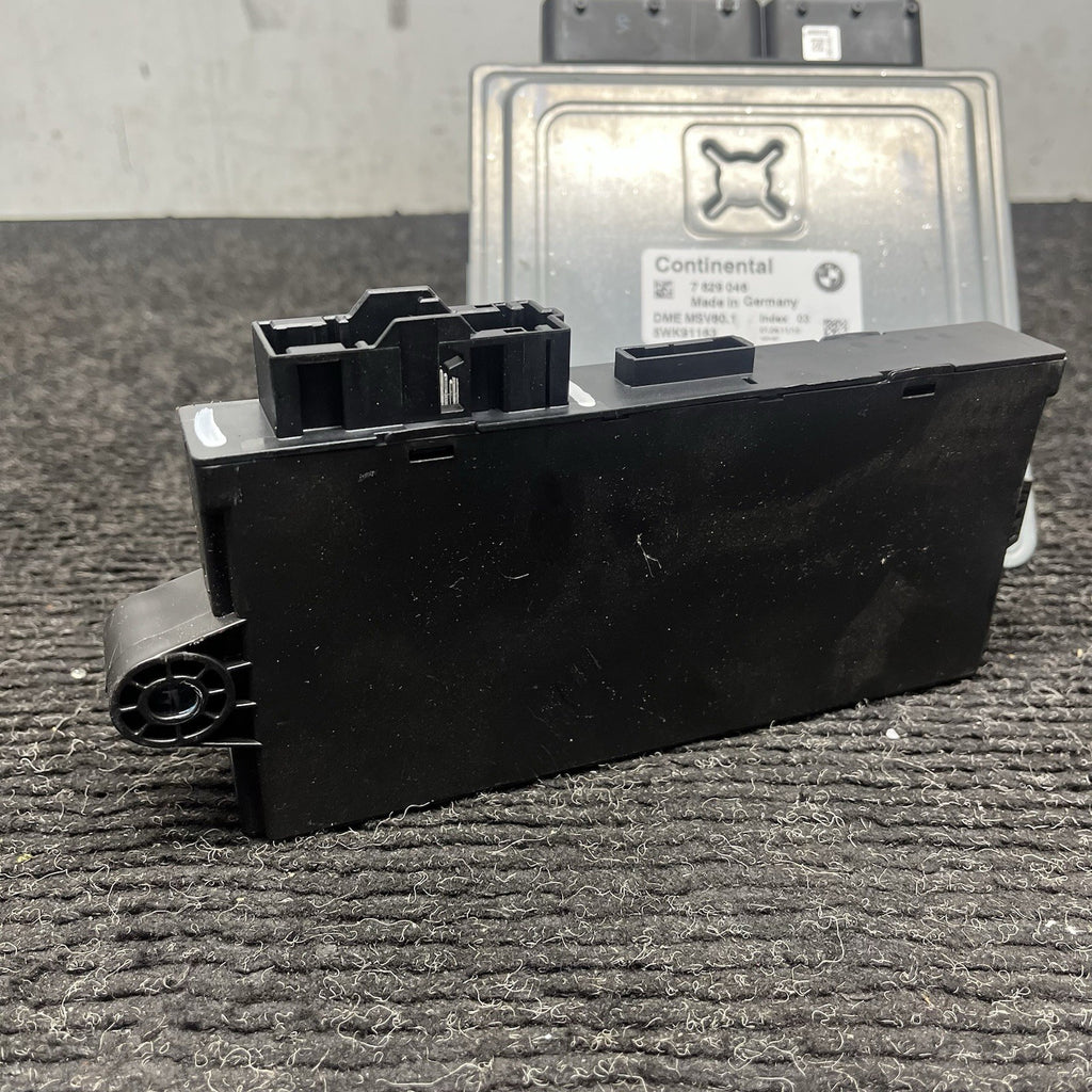 ☑️ OEM 07-13 BMW E90 E92 E93 328i N51 MSV80.1 ECU DME CAS3 KEY IGNITION 7624052