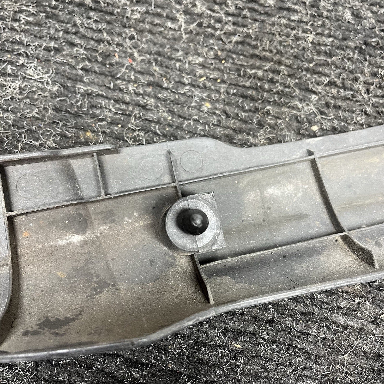 ☑️ 2008-2014 Subaru Impreza WRX STI Alternator Cover Belt Trim OEM 23774AA030