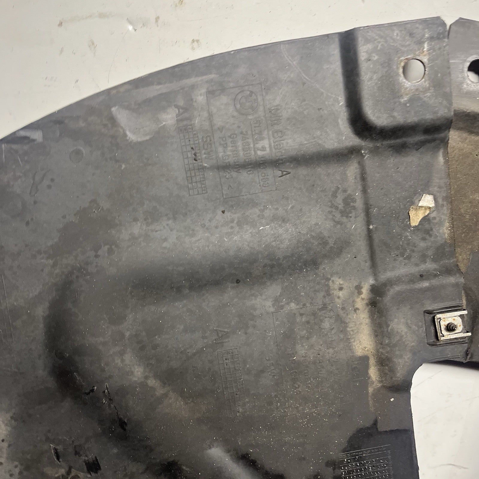 ☑️ 07-13 BMW 328i 335i Rear Underfloor Splash Shield Guard Cover Liner Tray OEM