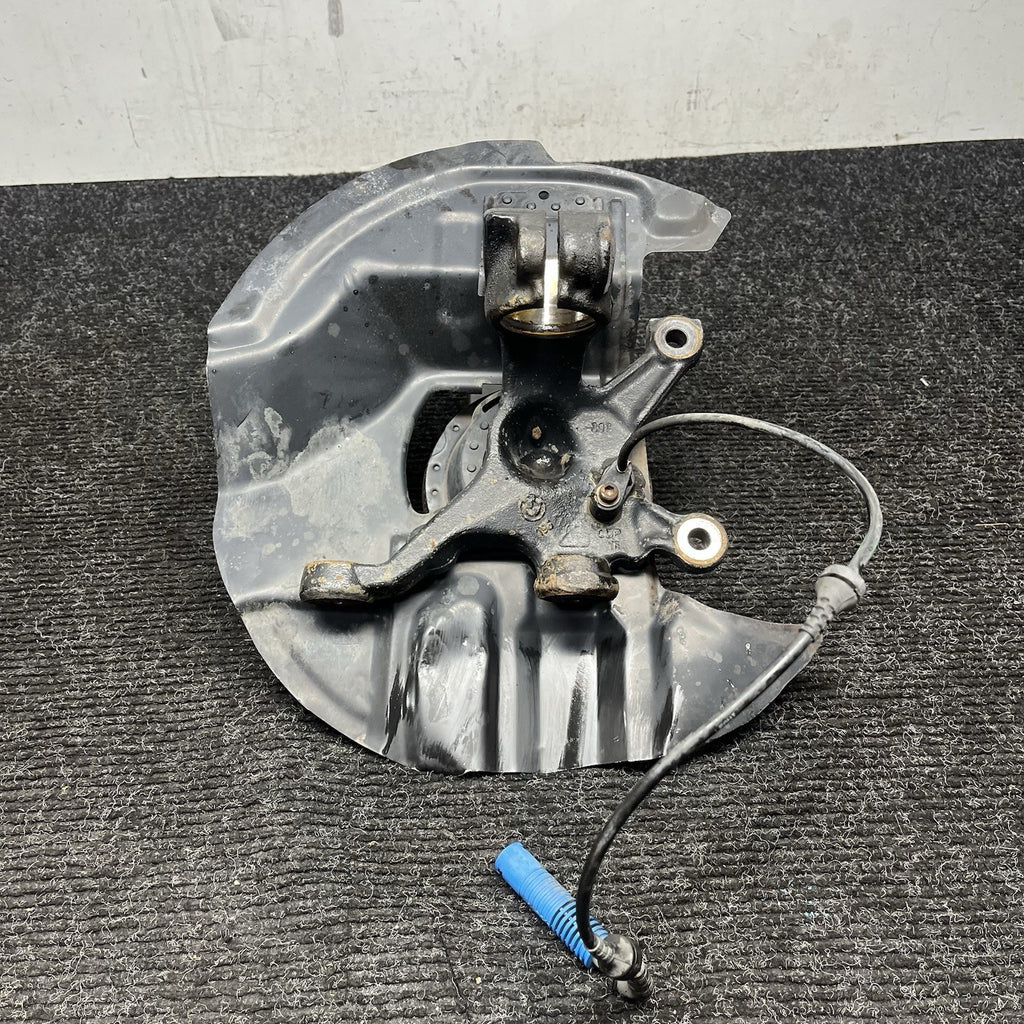 ☑️03-06 OEM BMW E46 330i 330Ci RWD Front Right Spindle Hub Carrier Knuckle