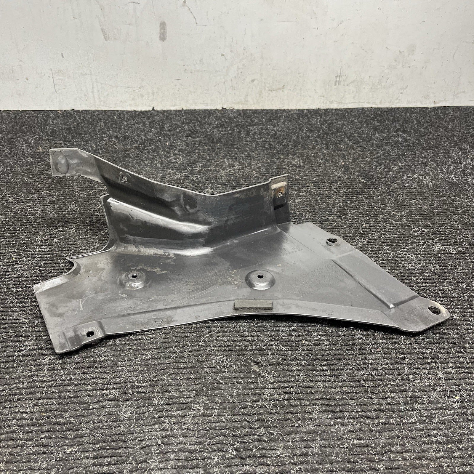 ☑️ 08-13 OEM BMW E92 E93 M3 Front Right Passenger Bottom Arch Liner Cover Panel