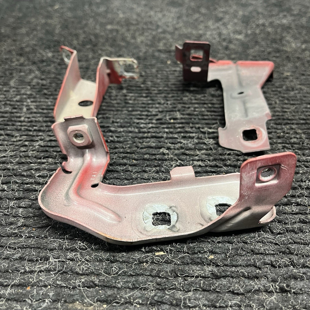 ☑️12-20 OEM BMW F30 F32 F33 Front Right Passenger Fender Wing Holder Bracket SET