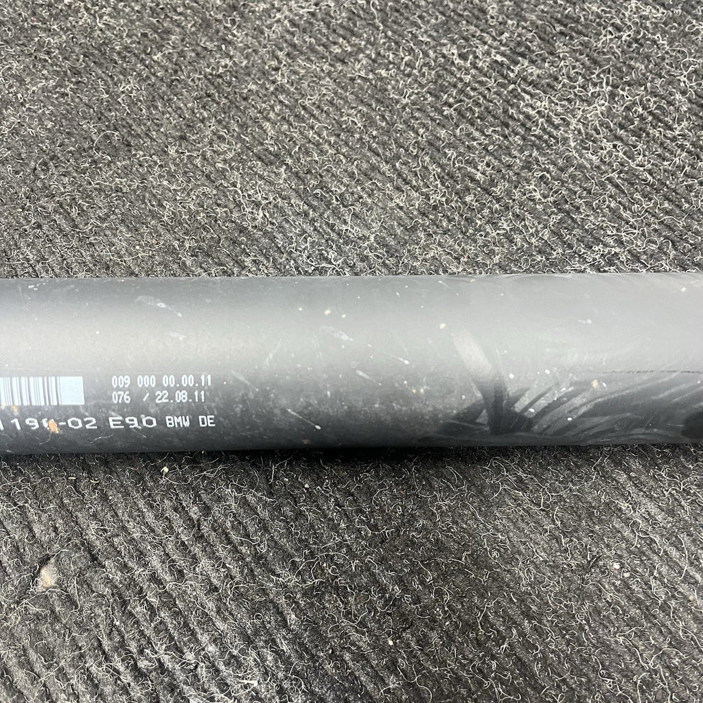 ☑️ 07-13 OEM BMW E90 E92 E93 328i Rear Drive Shaft Driveshaft AT Transmission