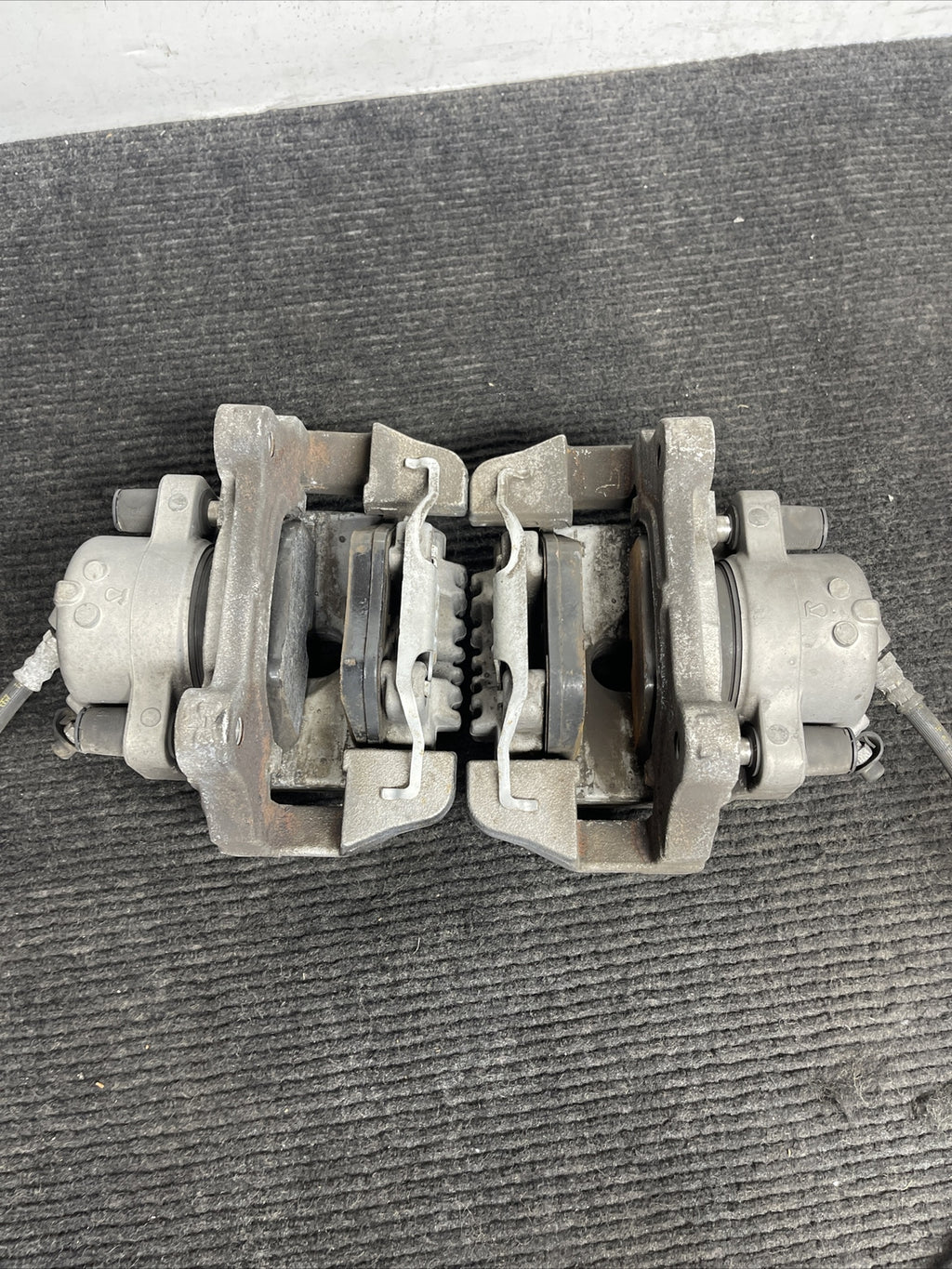☑️09-16 BMW E89 Z4 28i 30i 35i SET OF 2 FRONT LEFT & RIGHT BRAKE CALIPER OEM