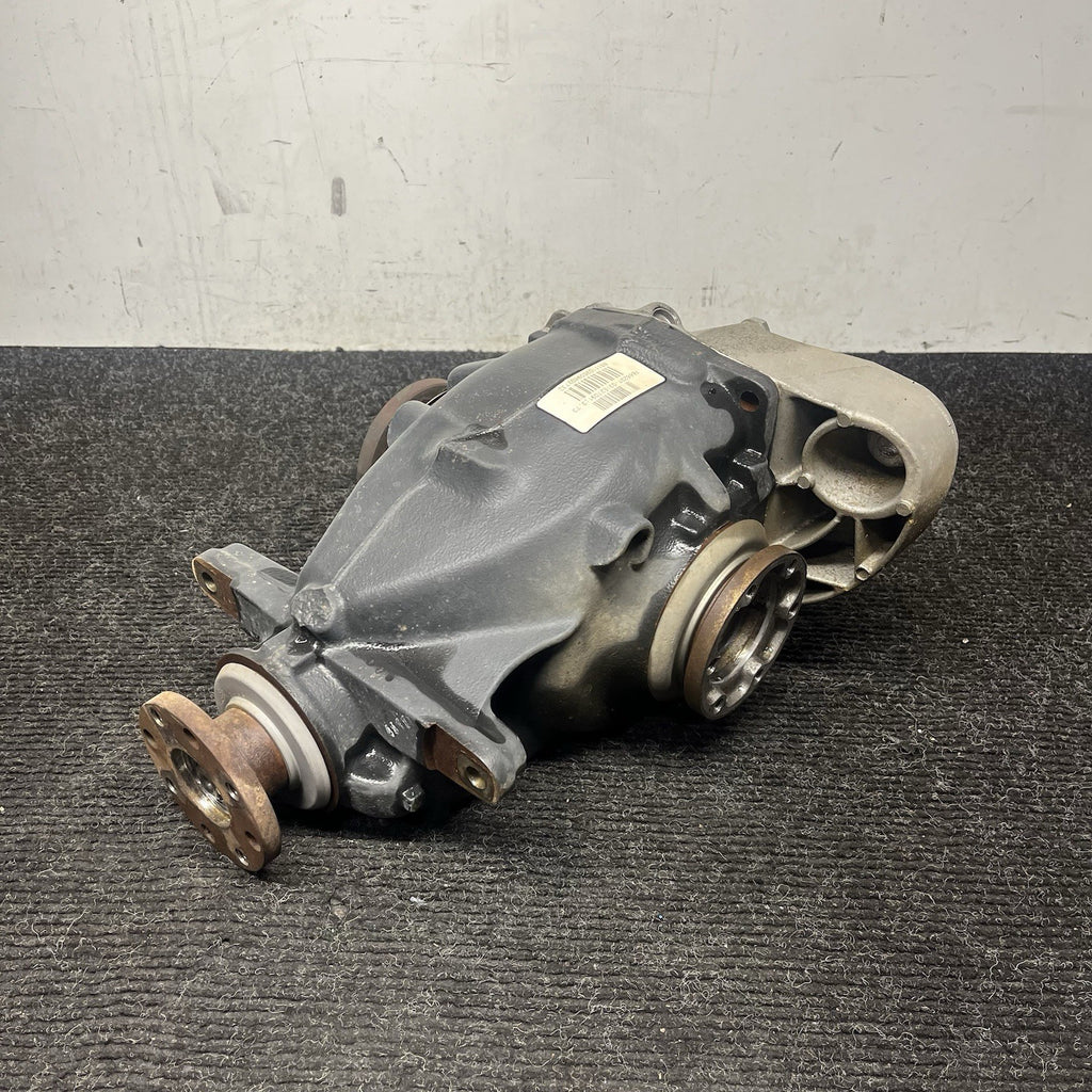 ☑️ 2007-2013 BMW 328i Rear Differential Carrier 3.73 Ratio 33107566179 OEM