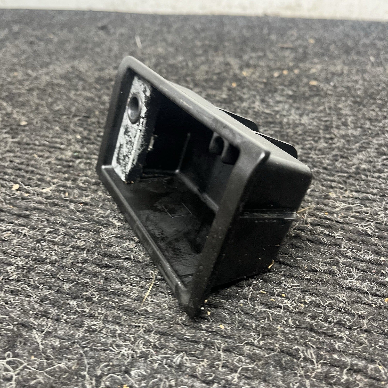 ☑️ 01-06 OEM BMW E46 325 330 M3 Rear Center Console Ash Tray Insert Black Trim