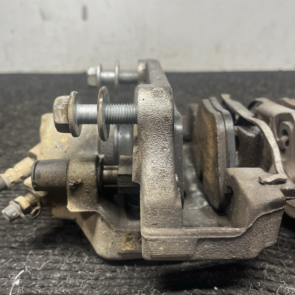☑️ 07-13 BMW E90 E92 E93 328i Front Left Right Brake Caliper Pair OEM