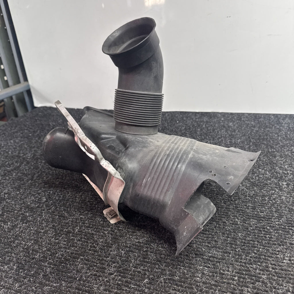 ☑️ 2001-2006 BMW E46 M3 Brake Air Duct Left Driver 7893051