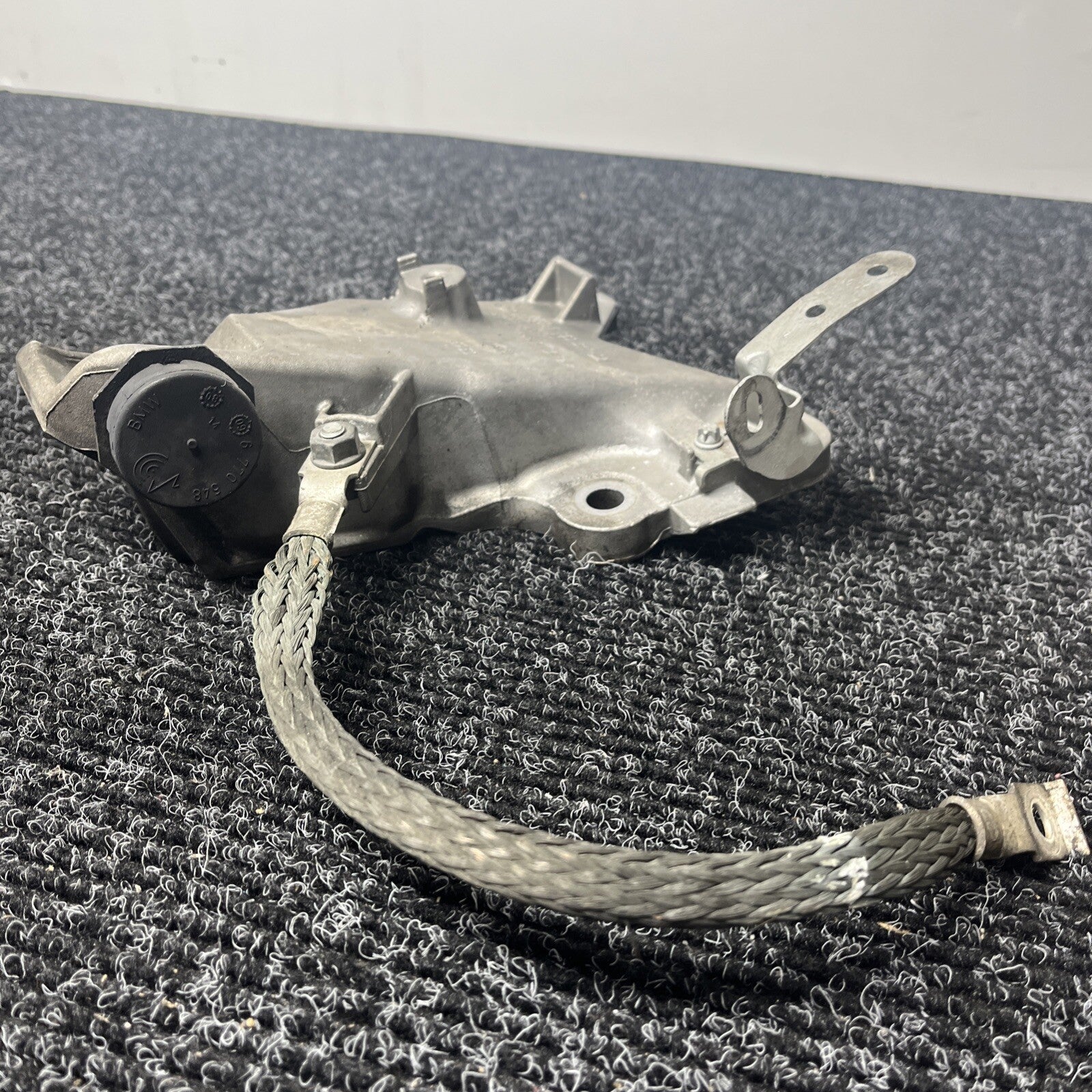 ☑️ BMW E90 E91 E92 Engine Mount Bracket Left N54 6760317 Motor Mount Bracket