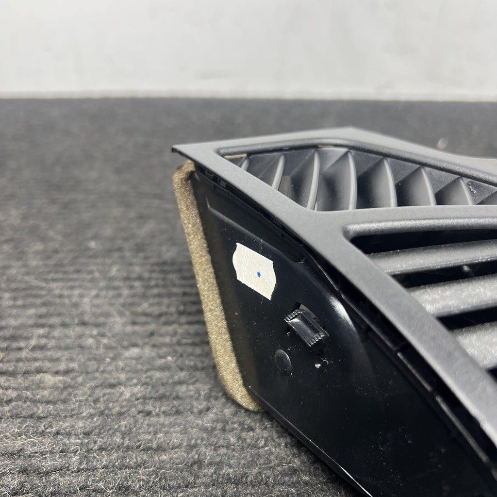 ☑️ 08-13 OEM BMW E82 E88 135 128 Coupe Dash Right Passenger Side Air Vent