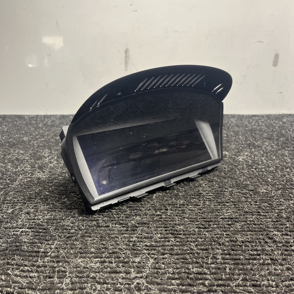 ☑️ 2008-2013 BMW M3 E92 E93 E90 NAVIGATION RADIO SCREEN MONITOR DISPLAY 9151979